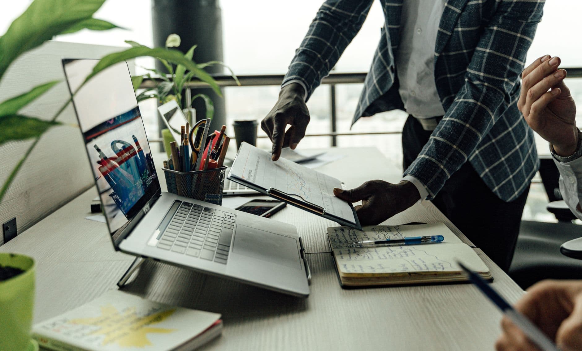 AI for marketing agencies: faster, no quality loss — practical AI guide for SMEs