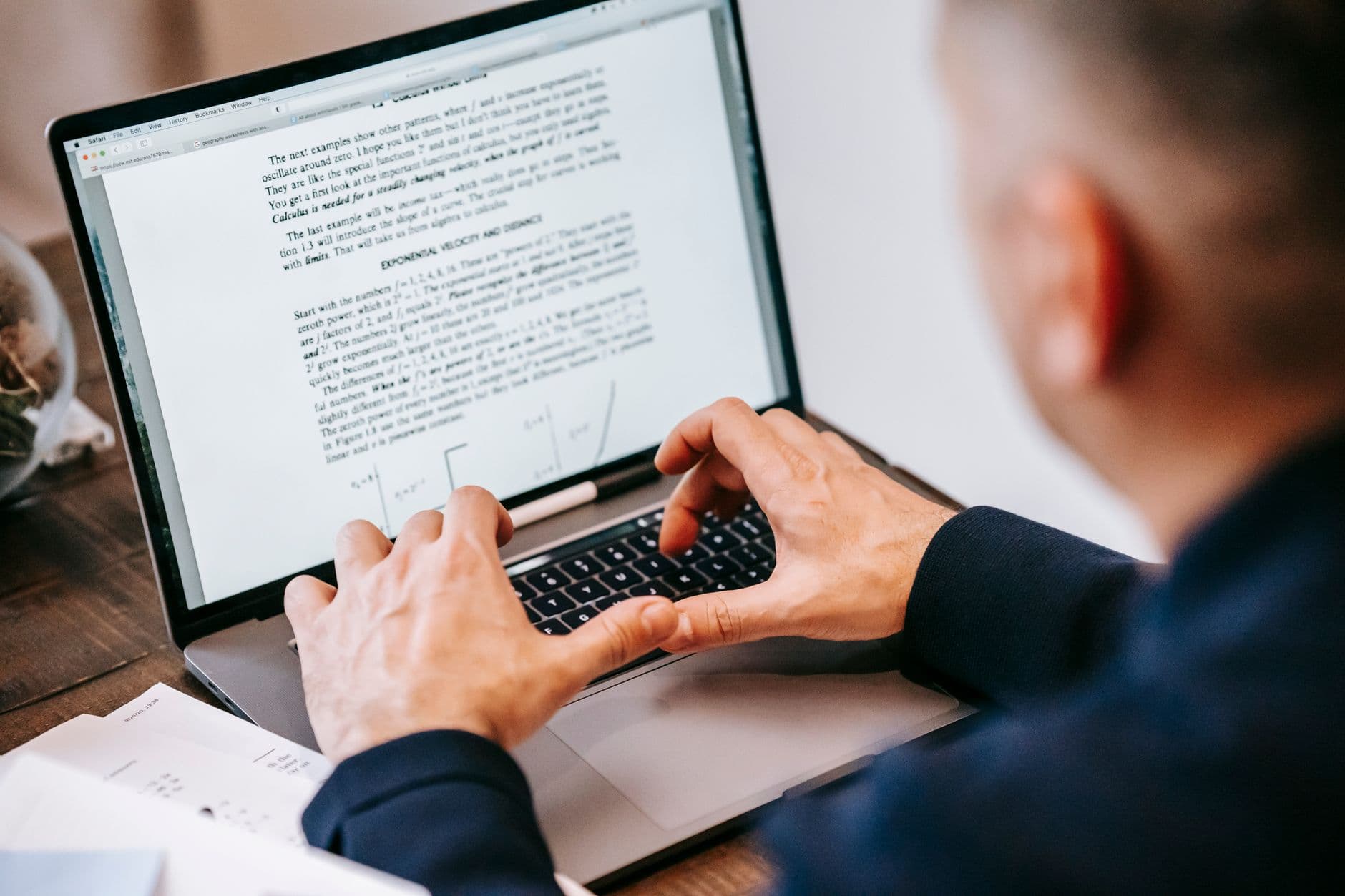 Create Quotes 70% Faster with AI: How It Works — practical AI guide for SMEs