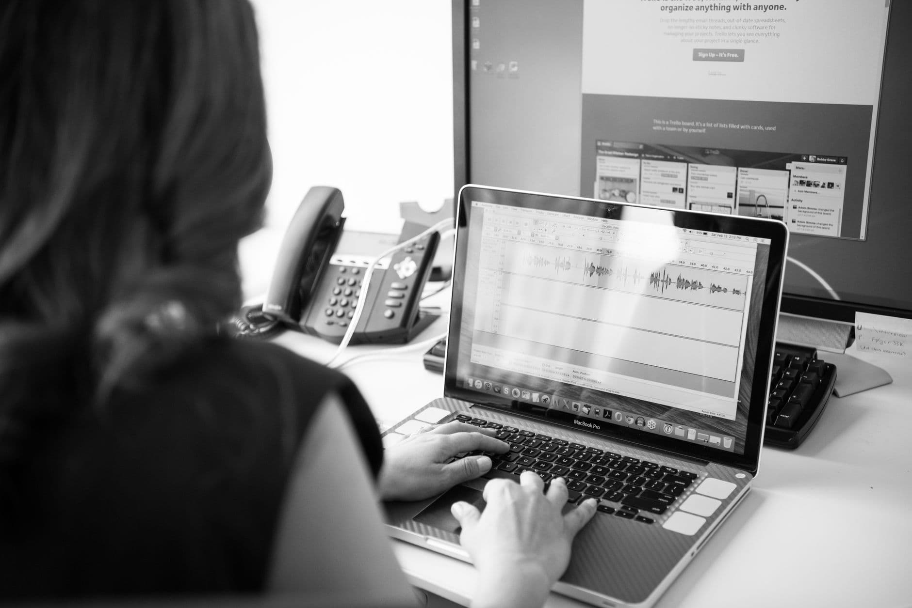 Microsoft Copilot for SMBs: costs, applications, and honest comparison - Microsoft Copilot for SMBs: what does it cost, what does it do, and when is it worth it? Honest overview of licenses, applications, and implementation costs.